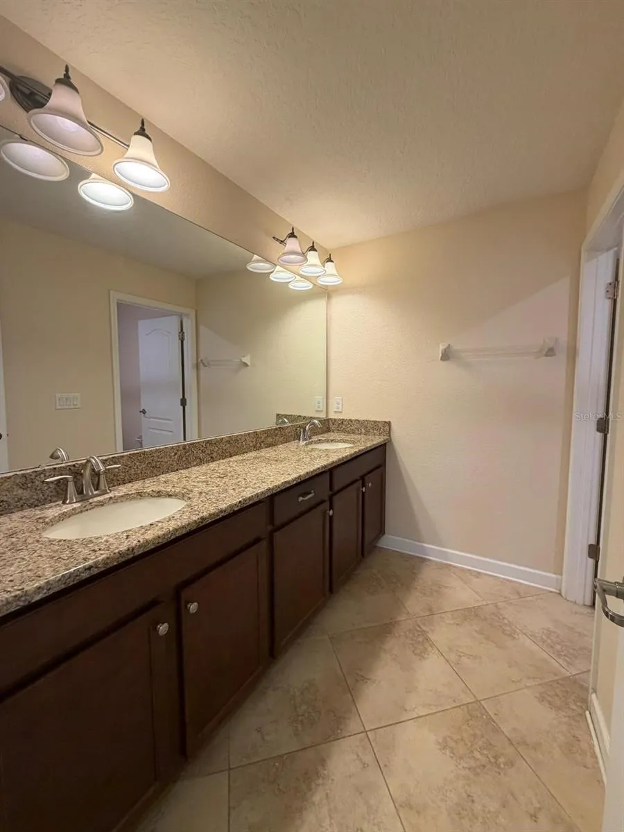 2341 AURELIUS DRIVE Winter Garden, FL 34787