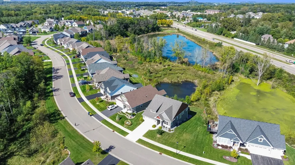 18374 Jurel Way Lakeville, MN 55044