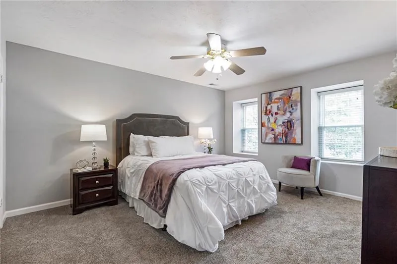 10 Market Square Place NW Atlanta, GA 30318