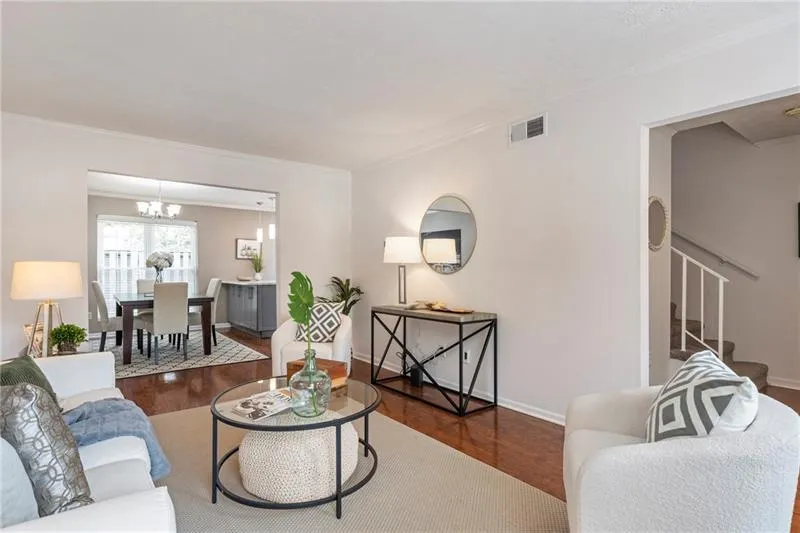 10 Market Square Place NW Atlanta, GA 30318
