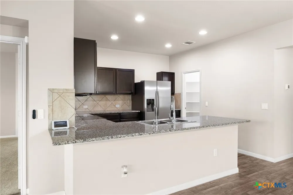 210 Garcitas Creek Lane Hutto, TX 78634