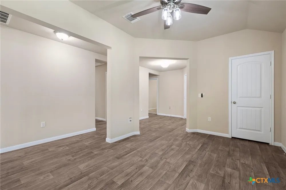 210 Garcitas Creek Lane Hutto, TX 78634