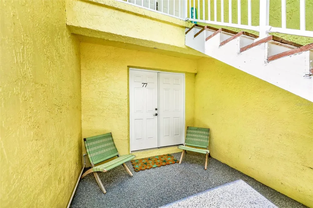 1 WINDRUSH BOULEVARD #77 Indian Rocks Beach, FL 33785
