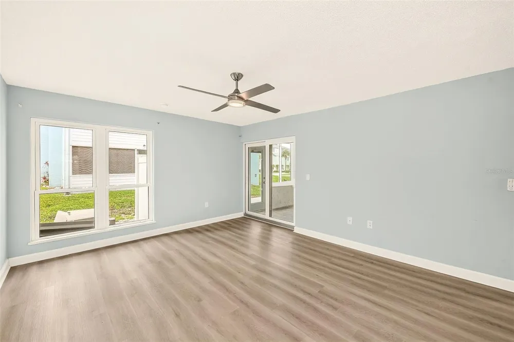1 WINDRUSH BOULEVARD #77 Indian Rocks Beach, FL 33785