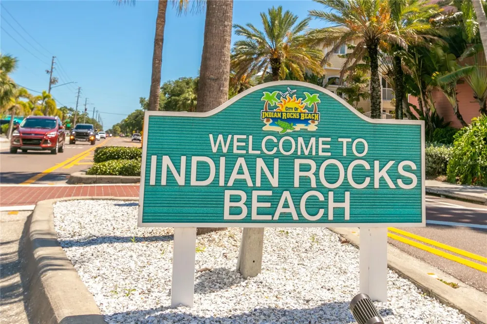 1 WINDRUSH BOULEVARD #77 Indian Rocks Beach, FL 33785