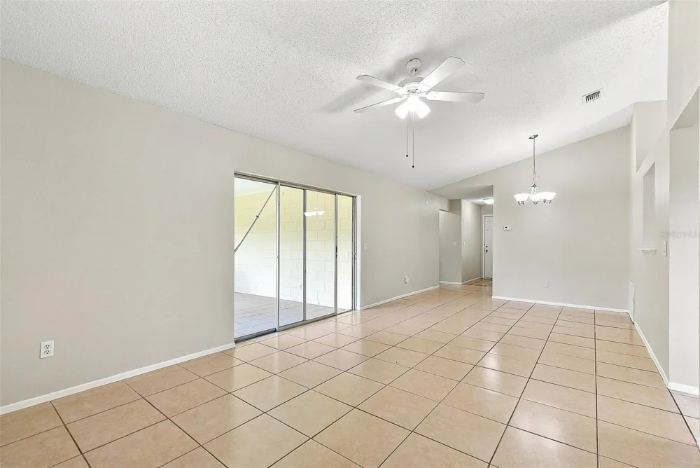 7720 LAKESIDE WOODS DRIVE Orlando, FL 32810
