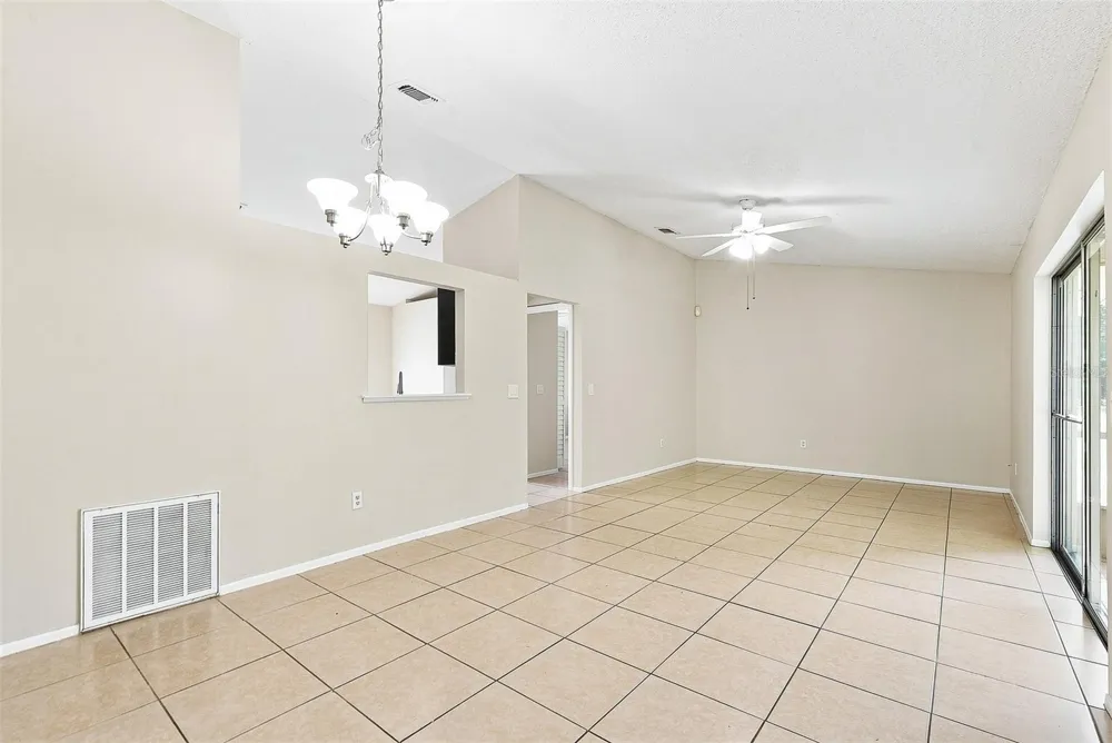 7720 LAKESIDE WOODS DRIVE Orlando, FL 32810