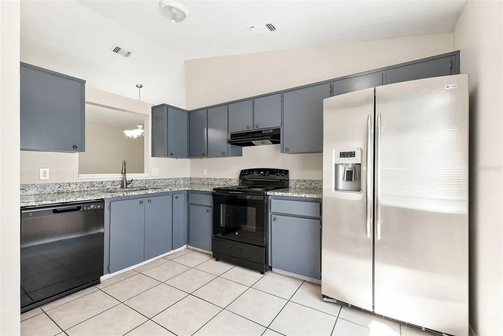 7720 LAKESIDE WOODS DRIVE Orlando, FL 32810