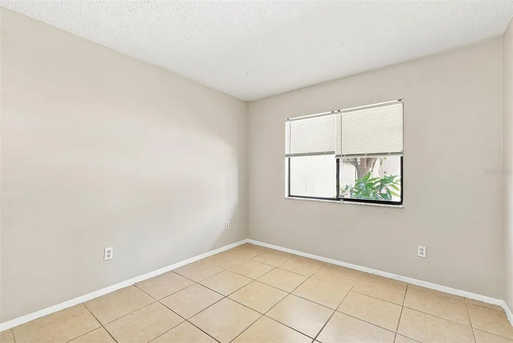7720 LAKESIDE WOODS DRIVE Orlando, FL 32810