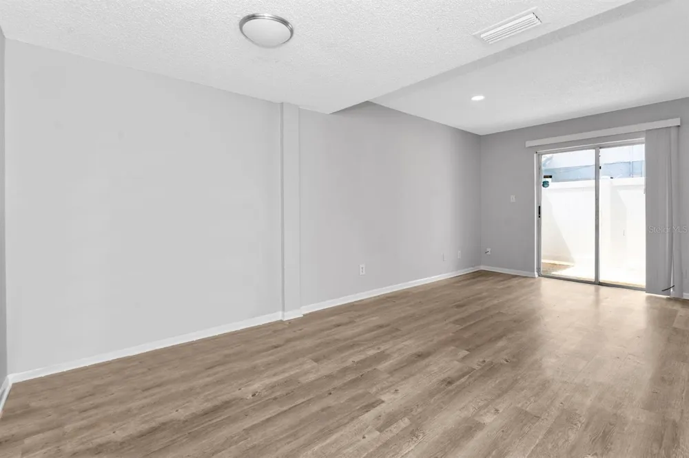 5132 TEMPLE HEIGHTS ROAD #A Tampa, FL 33617