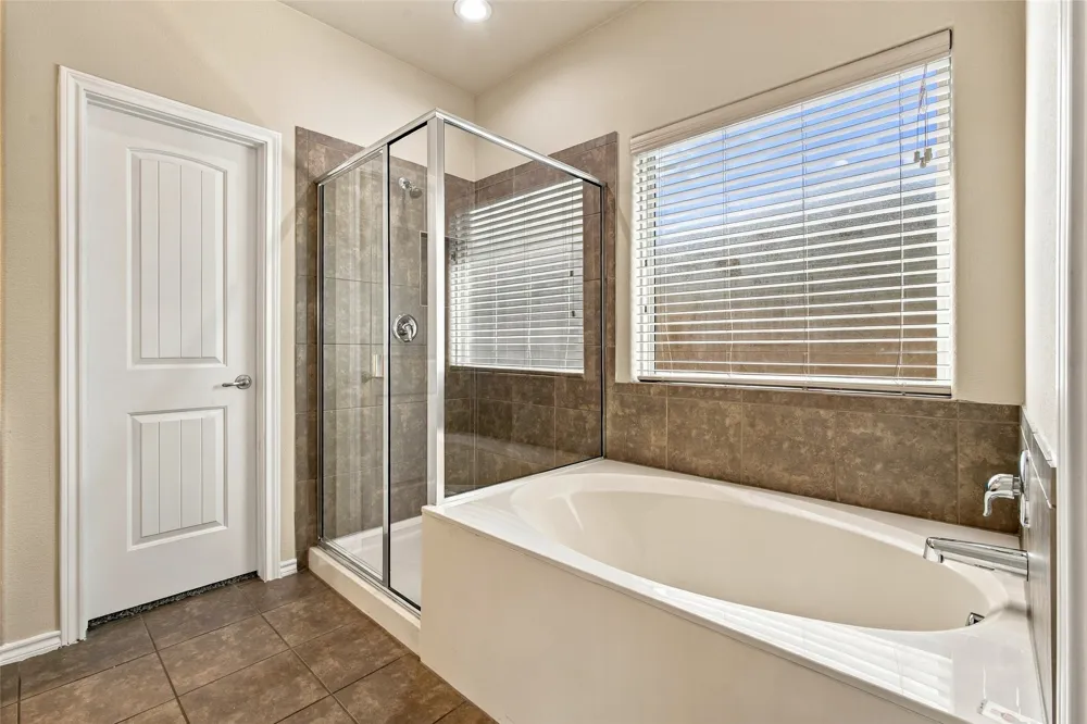11808 Anna Grace Drive Fort Worth, TX 76028