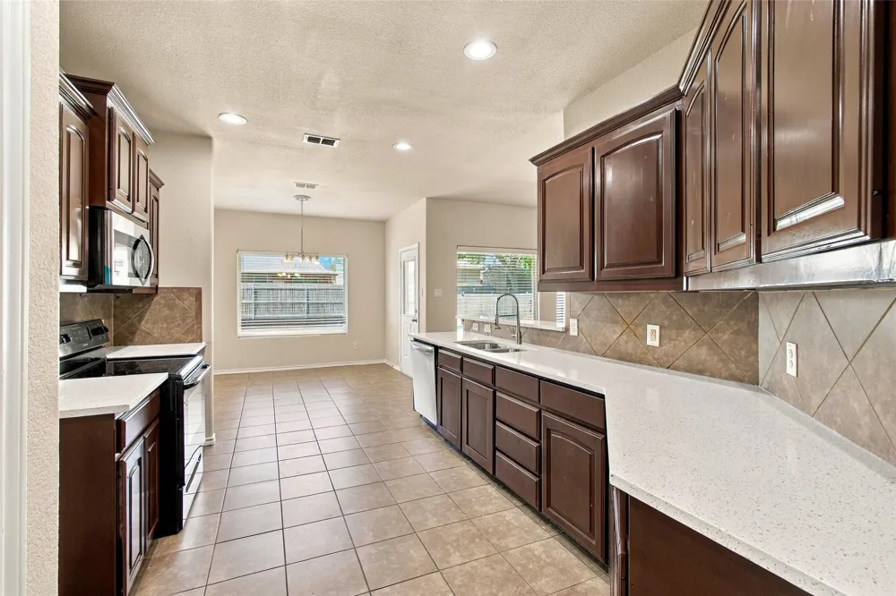11808 Anna Grace Drive Fort Worth, TX 76028