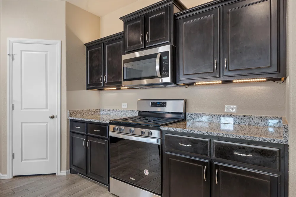 6120 Blacksmith Avenue Fort Worth, TX 76179