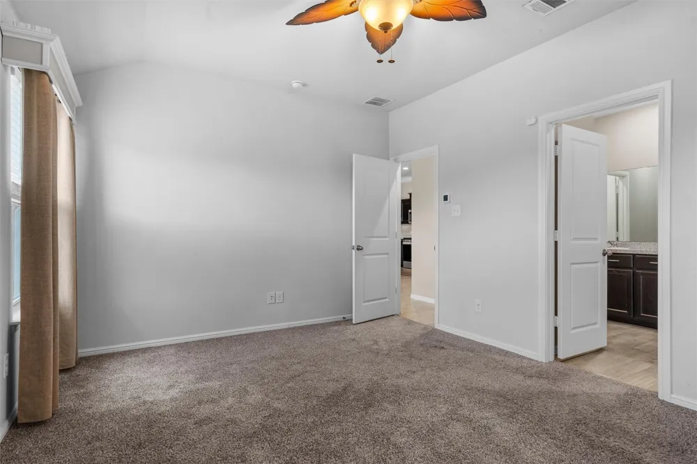6120 Blacksmith Avenue Fort Worth, TX 76179