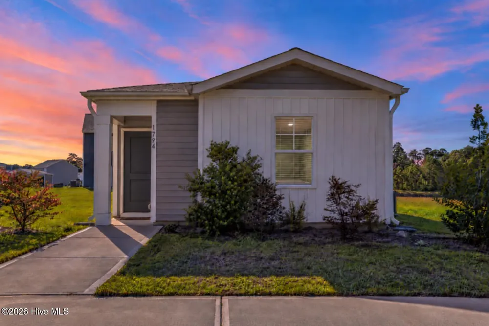 1794 Penelton Court SE Bolivia, NC 28422