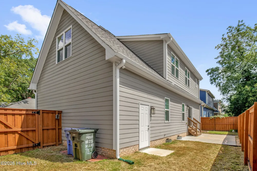 825 Mandolin Court Fayetteville, NC 28305