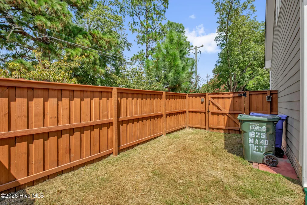 825 Mandolin Court Fayetteville, NC 28305