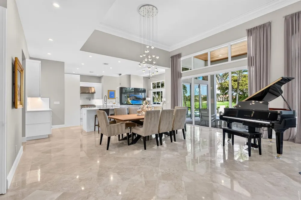 7037 SE Harbor Circle Stuart, FL 34996