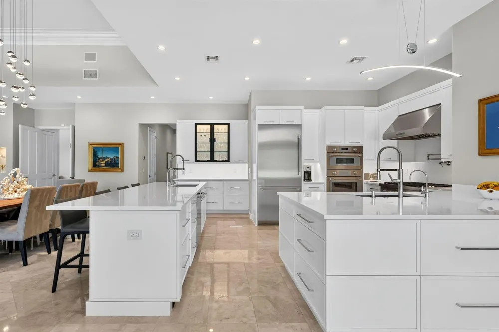 7037 SE Harbor Circle Stuart, FL 34996