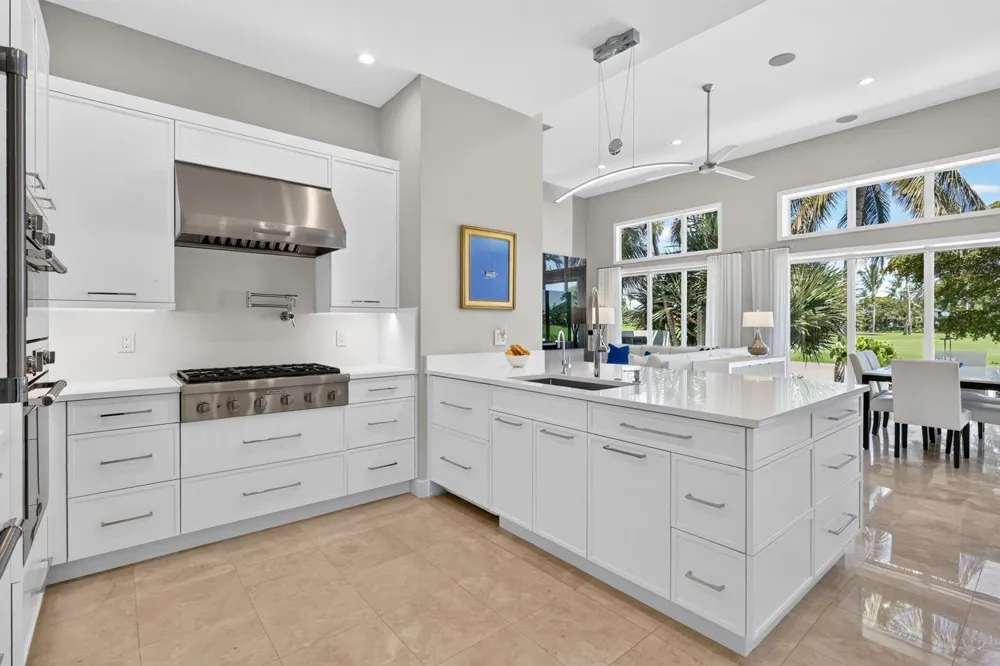 7037 SE Harbor Circle Stuart, FL 34996