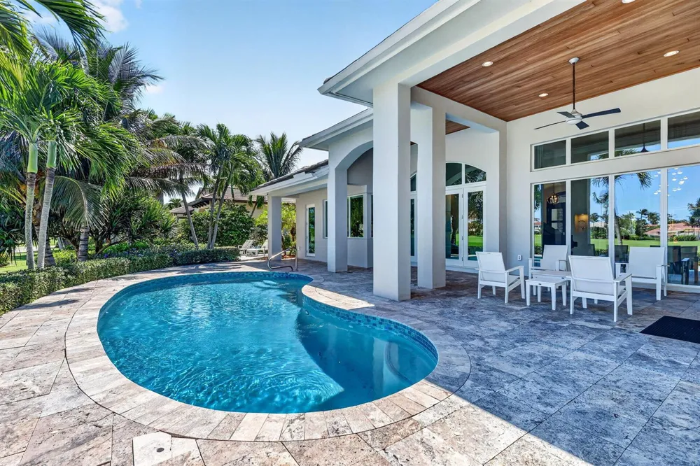 7037 SE Harbor Circle Stuart, FL 34996