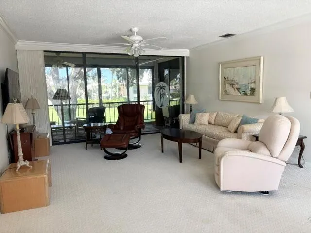 7 SE Turtle Creek Drive #F Tequesta, FL 33469