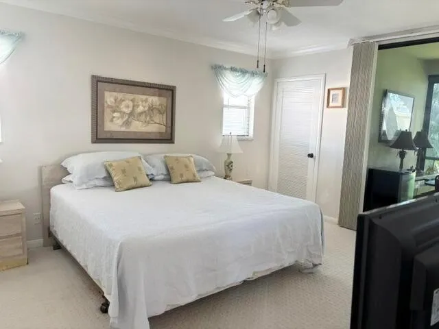 7 SE Turtle Creek Drive #F Tequesta, FL 33469