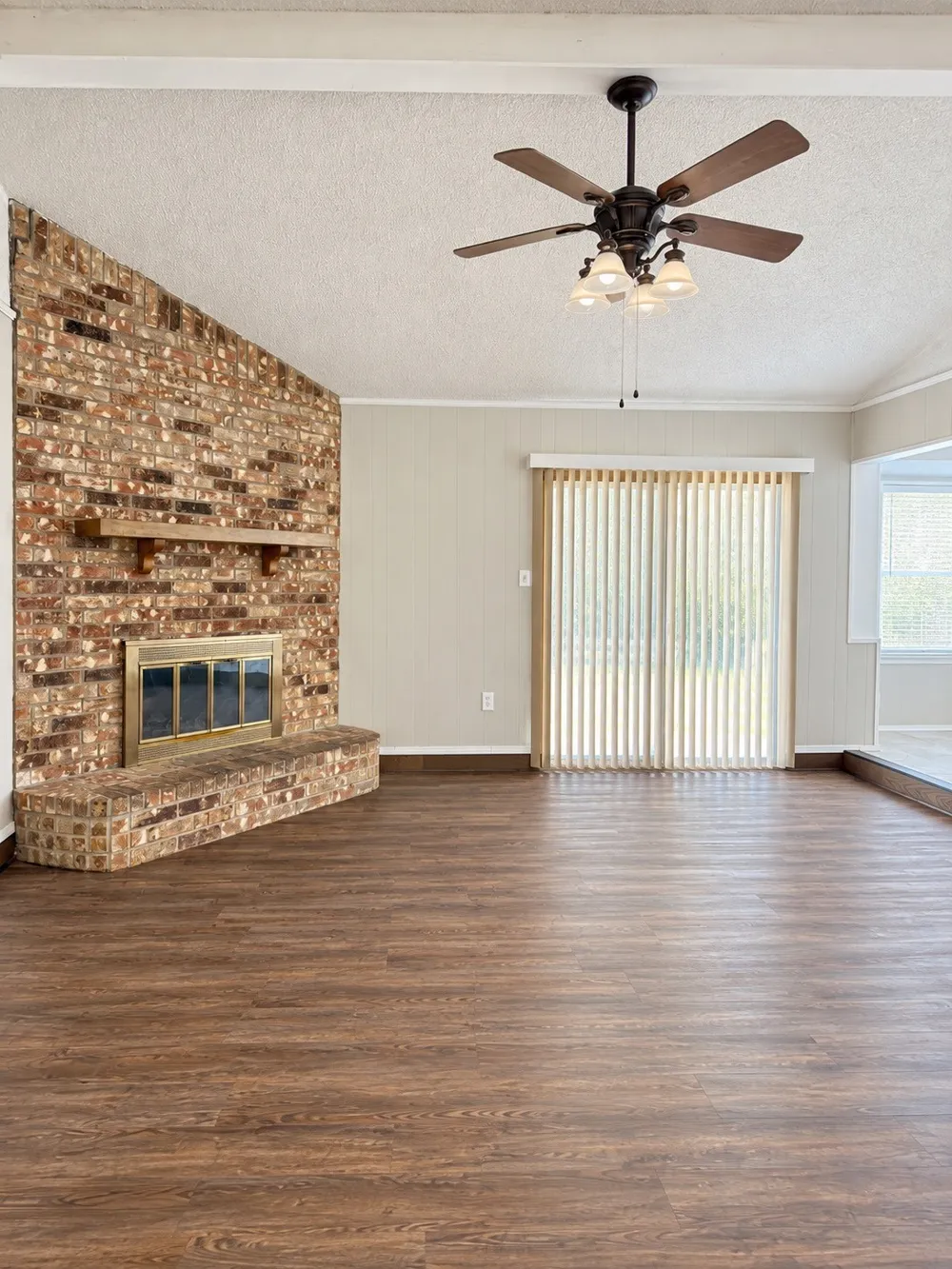 6432 Grasshopper Drive Watauga, TX 76148