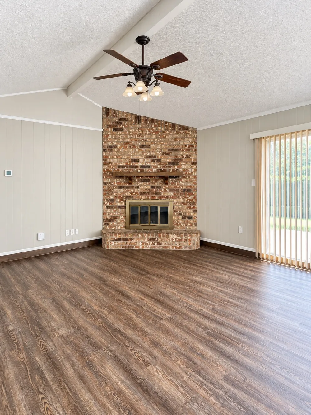 6432 Grasshopper Drive Watauga, TX 76148