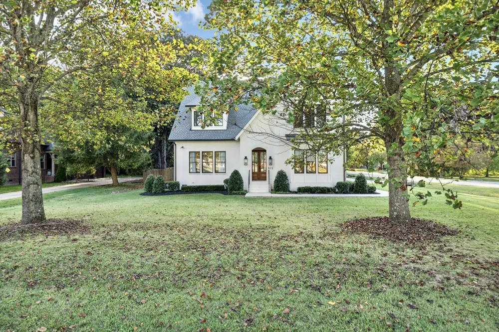 813 Hillsboro Rd Franklin, TN 37064