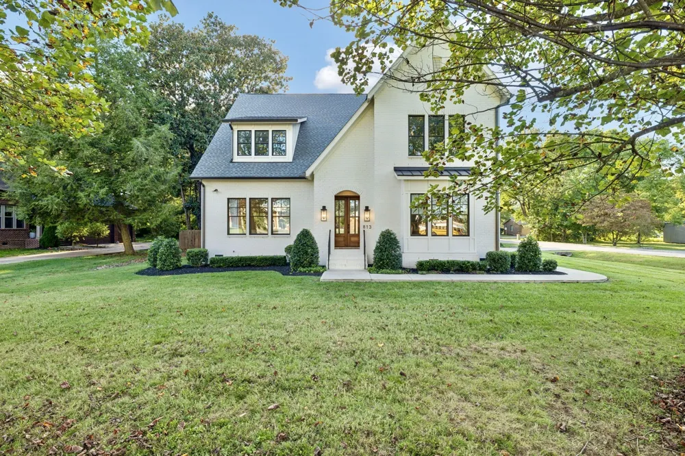 813 Hillsboro Rd Franklin, TN 37064