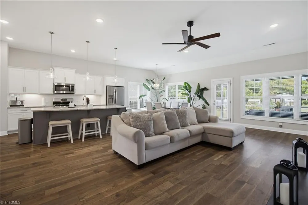 252 Rosewood Drive Winston-Salem, NC 27127
