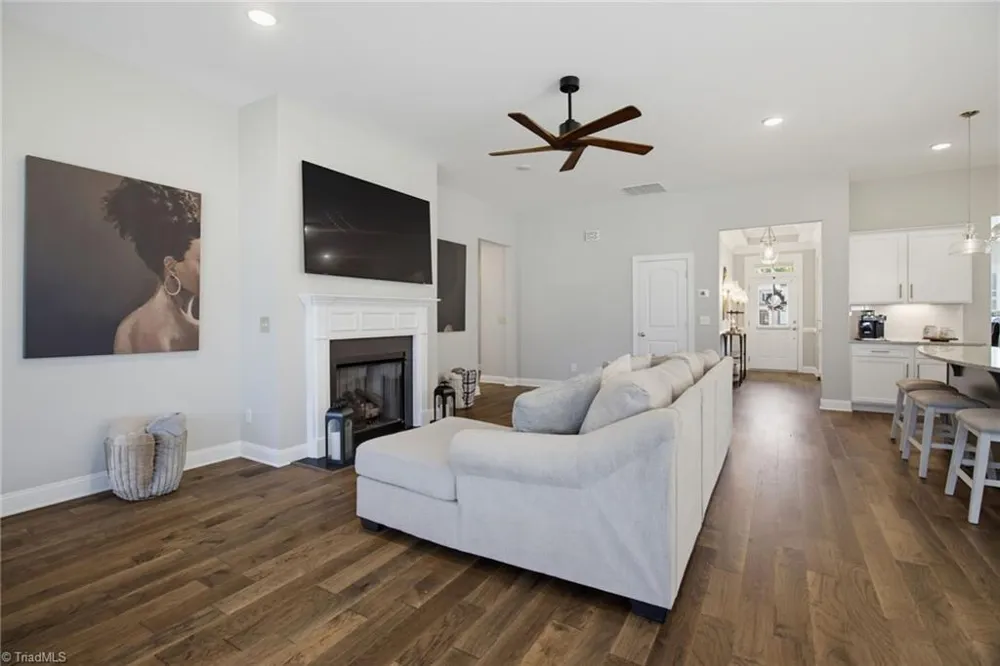 252 Rosewood Drive Winston-Salem, NC 27127