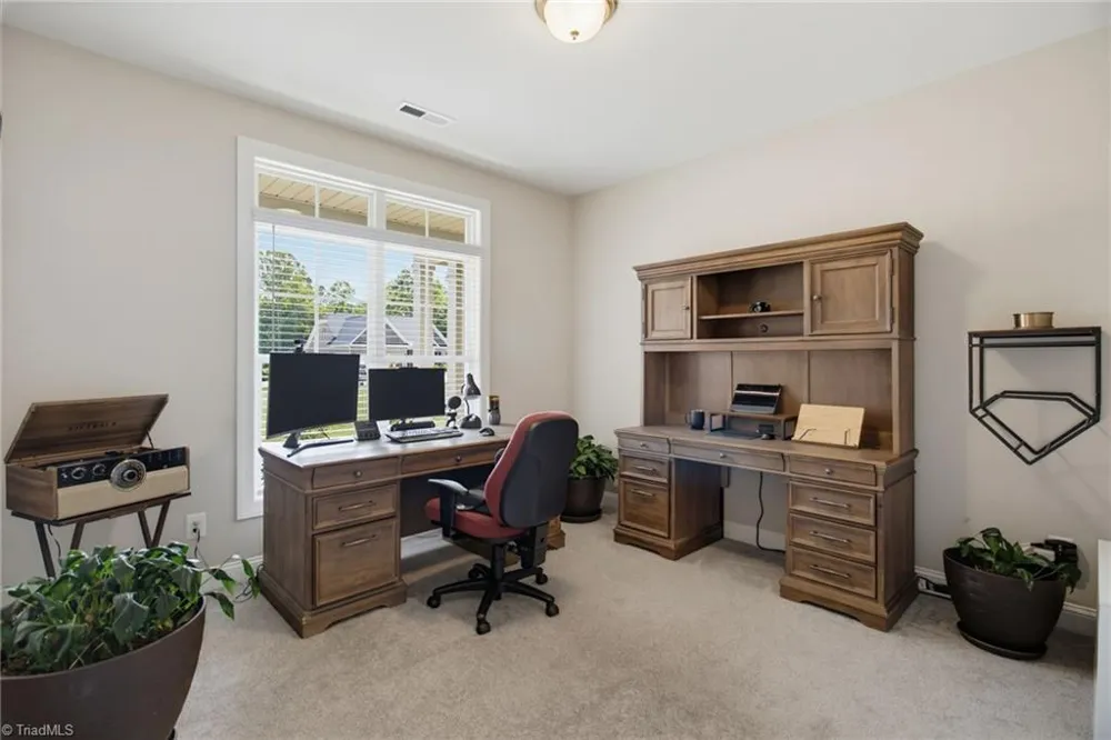 252 Rosewood Drive Winston-Salem, NC 27127
