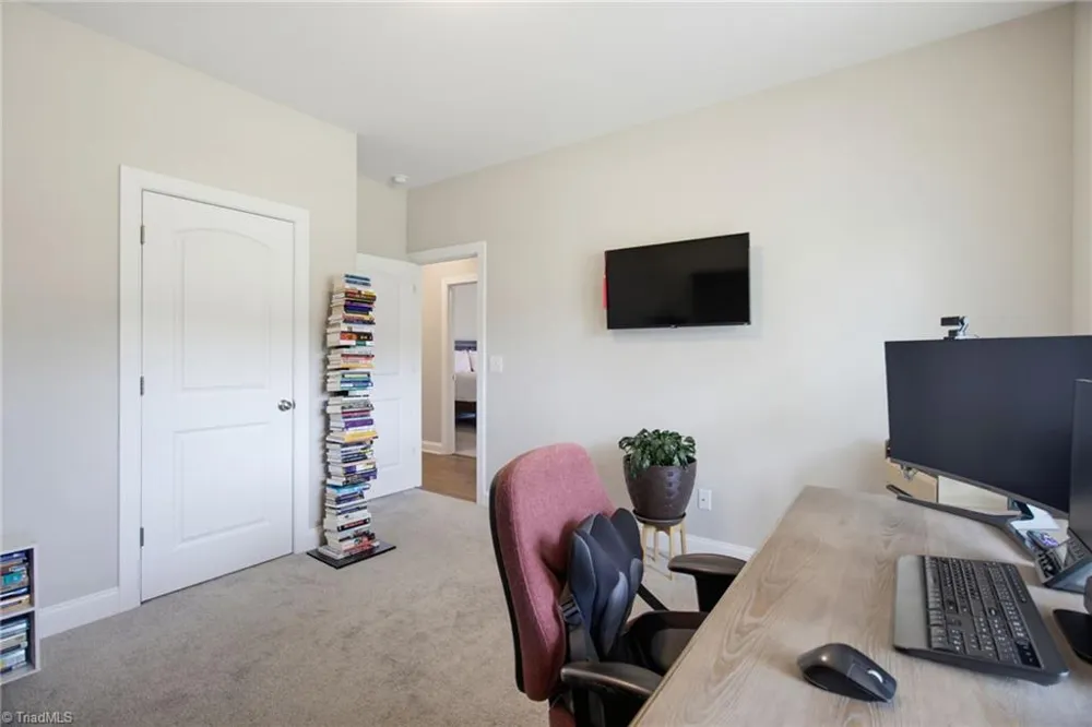 252 Rosewood Drive Winston-Salem, NC 27127