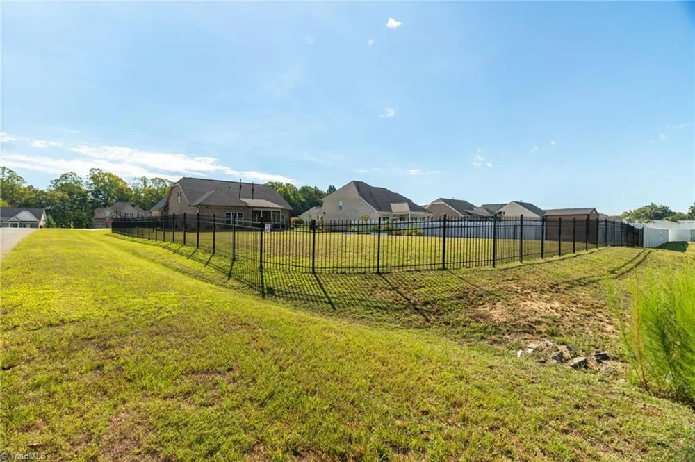 252 Rosewood Drive Winston-Salem, NC 27127