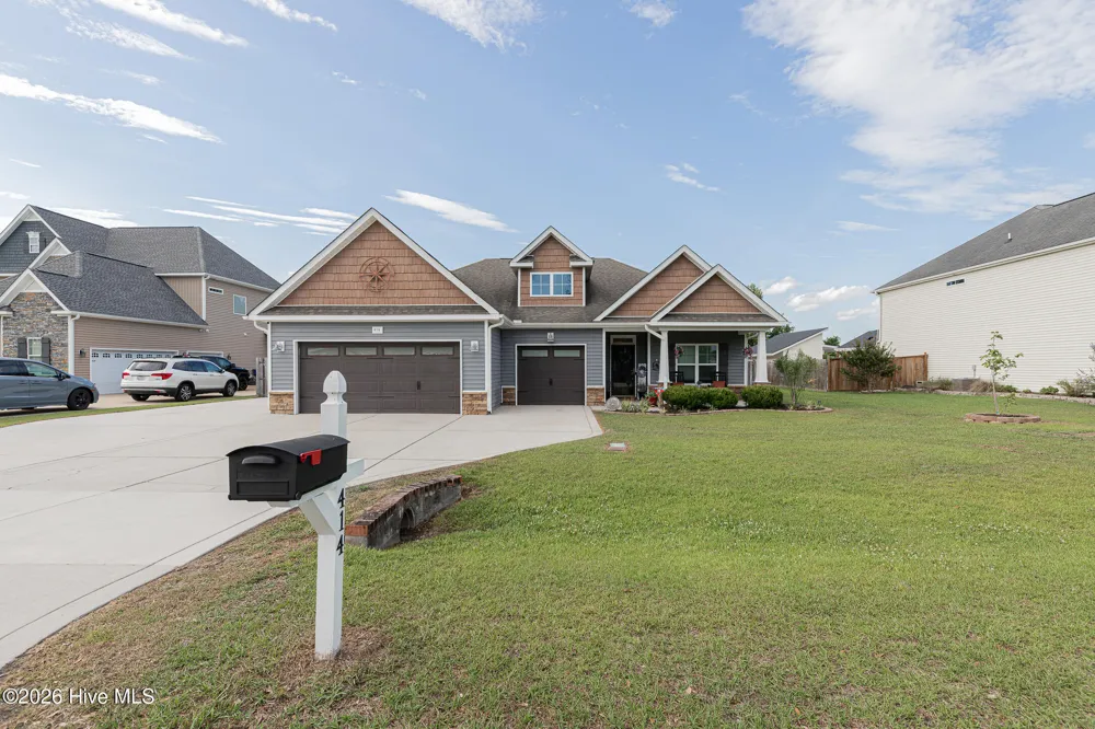 414 Fawns Creek Chase Jacksonville, NC 28540