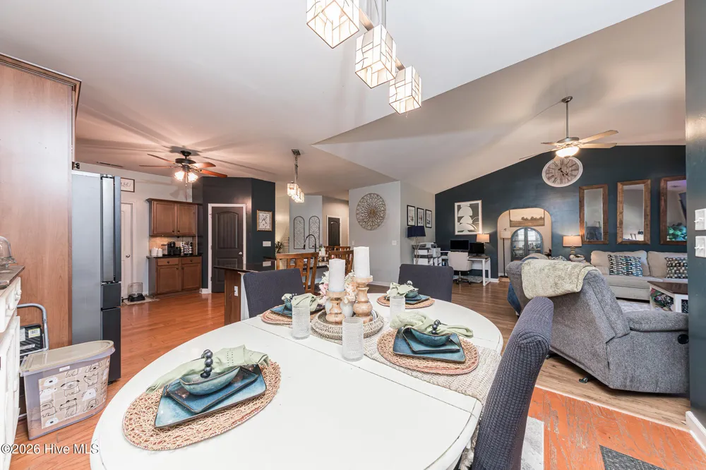 414 Fawns Creek Chase Jacksonville, NC 28540