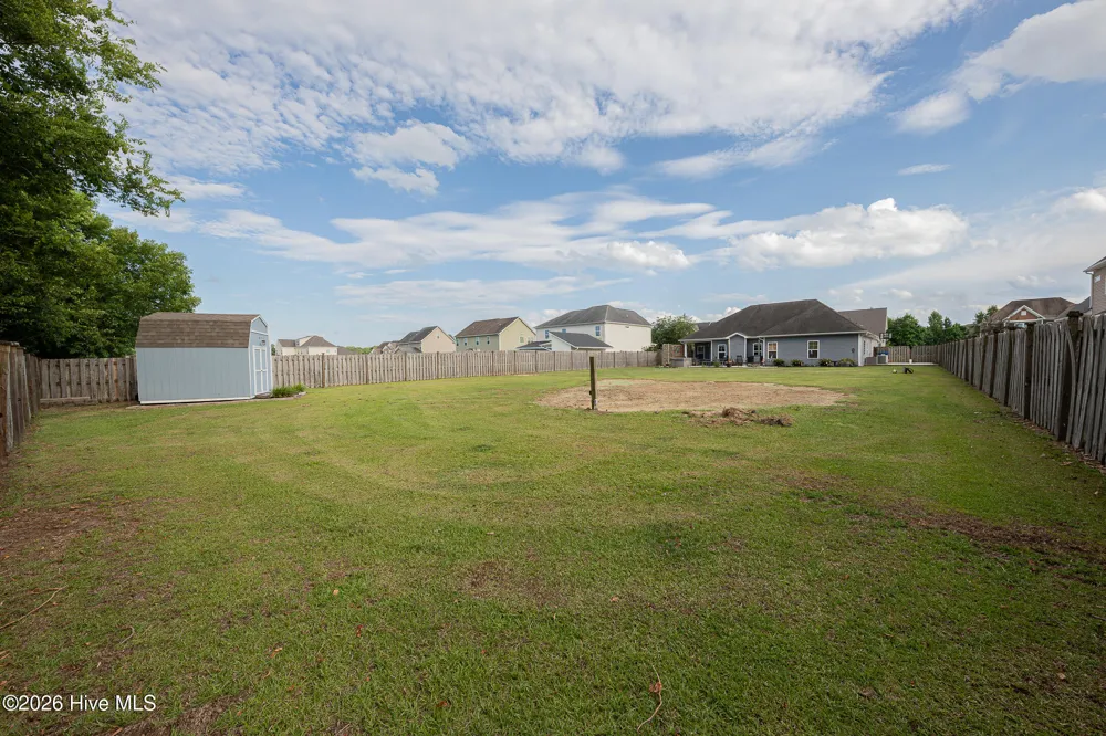 414 Fawns Creek Chase Jacksonville, NC 28540