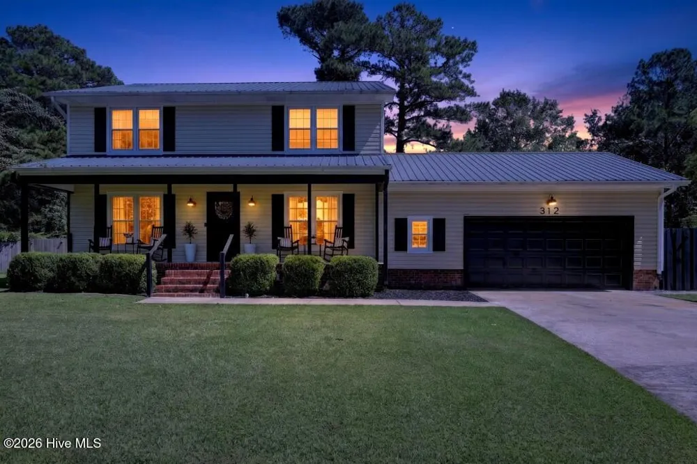 312 Willow Run Havelock, NC 28532