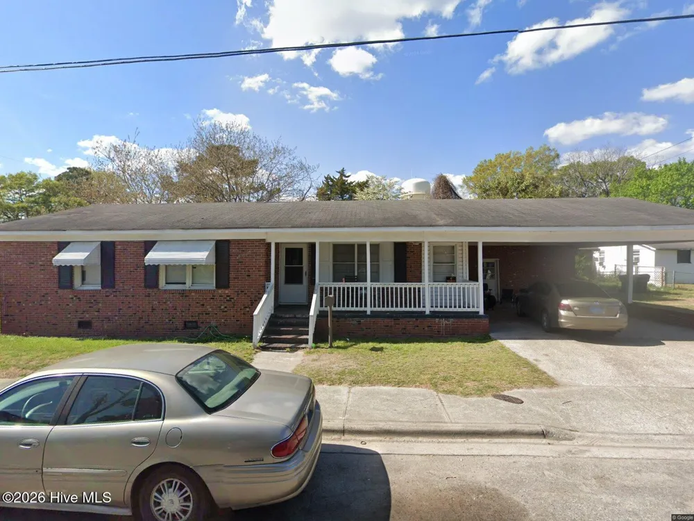 335 Slade Street Williamston, NC 27892