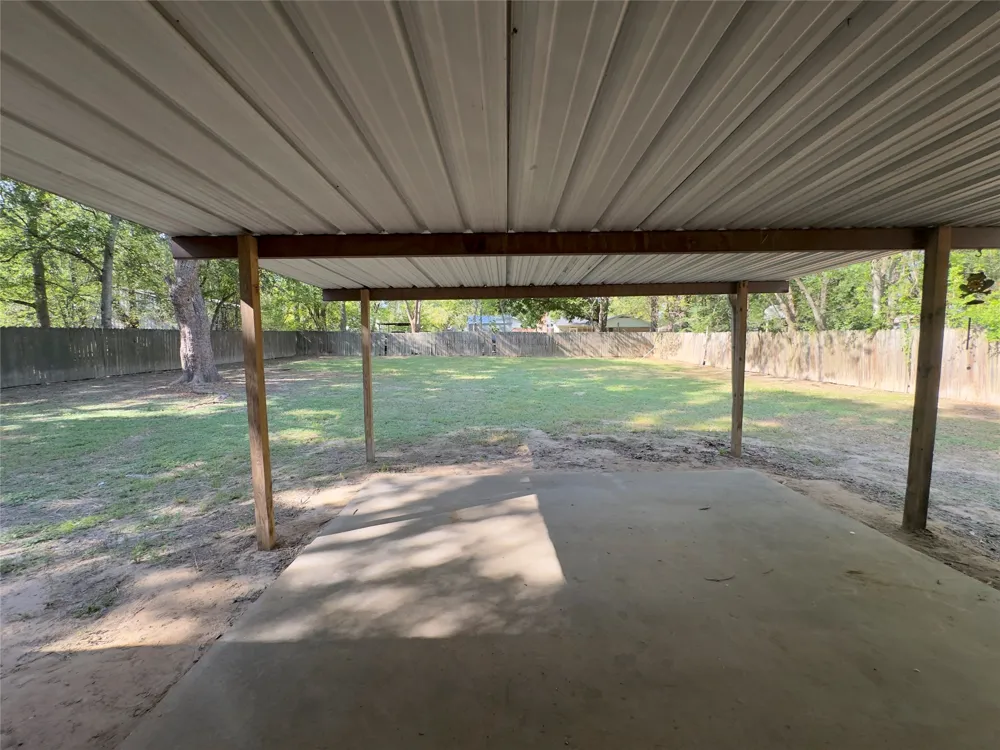 209 Magnolia Lane Chandler, TX 75758