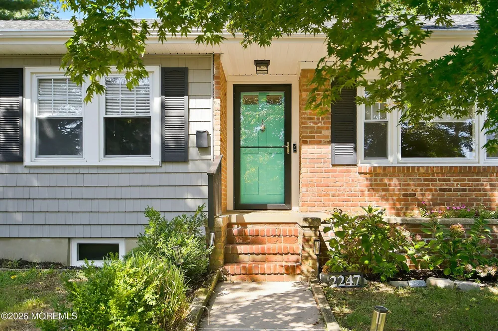 2247 Newark Avenue Manasquan, NJ 08736
