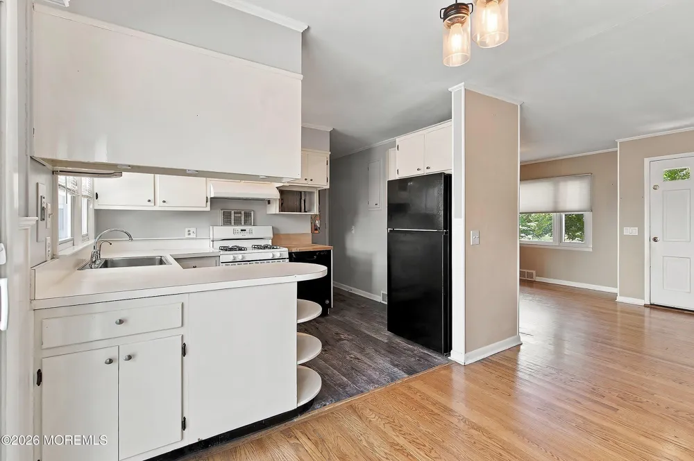 2247 Newark Avenue Manasquan, NJ 08736