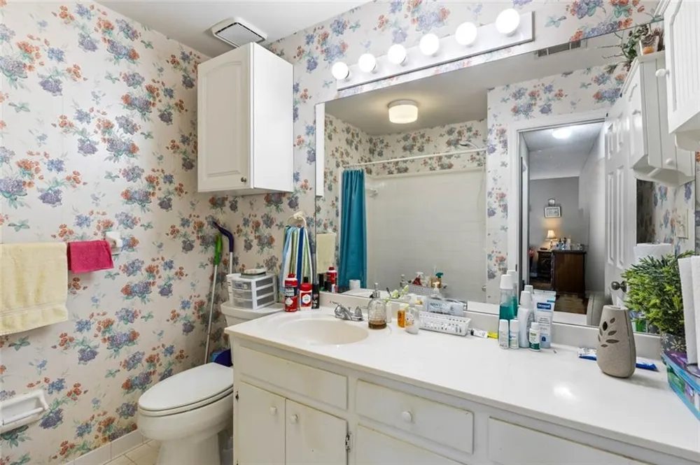 2235 Old Hamilton Place #400D Gainesville, GA 30507