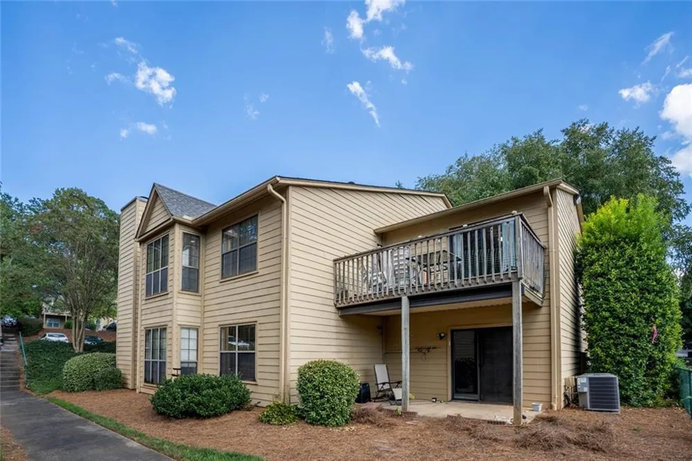 2235 Old Hamilton Place #400D Gainesville, GA 30507