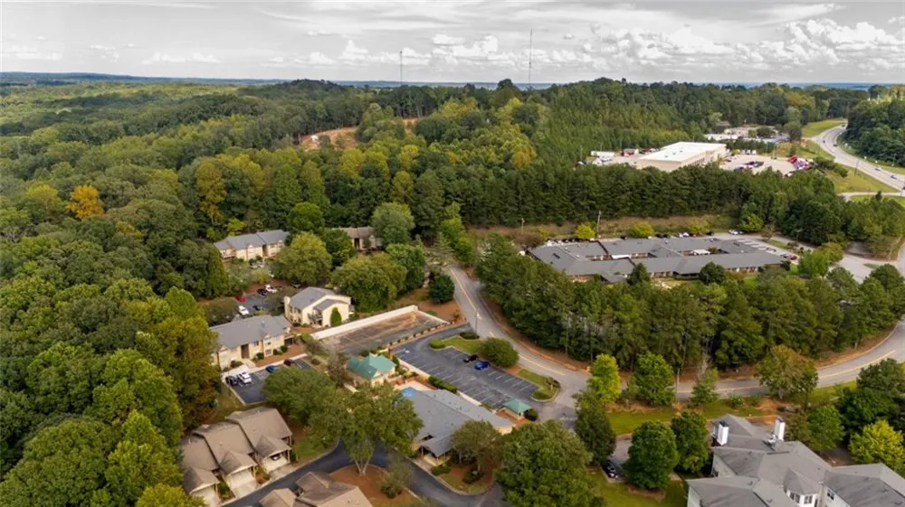 2235 Old Hamilton Place #400D Gainesville, GA 30507