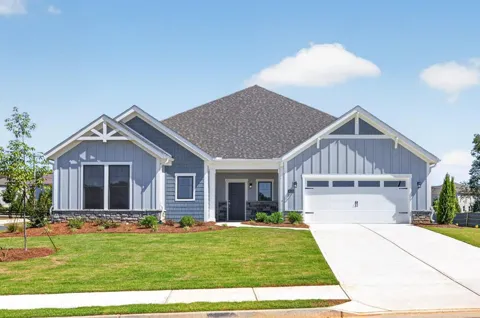 3122 Fishpond Circle