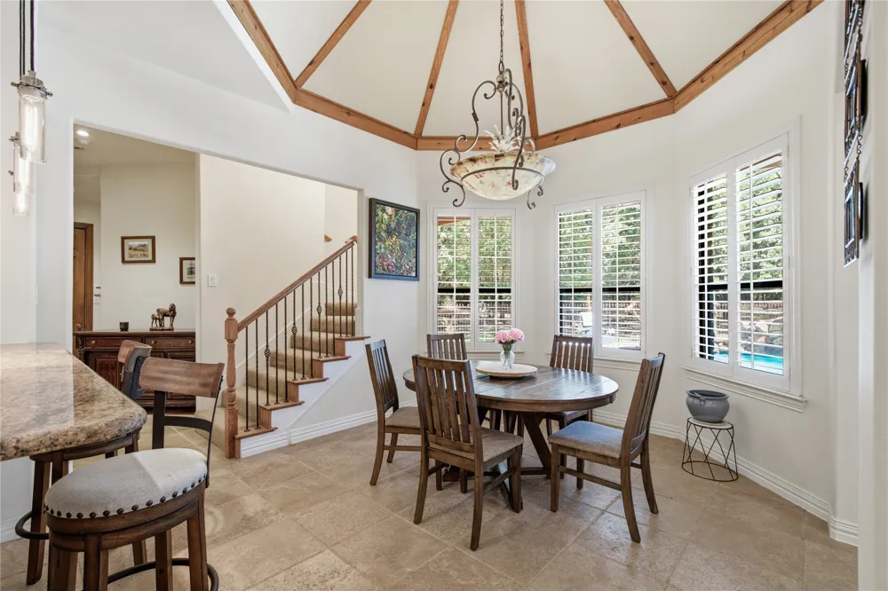 2050 E Oak Shores Drive Cross Roads, TX 76227