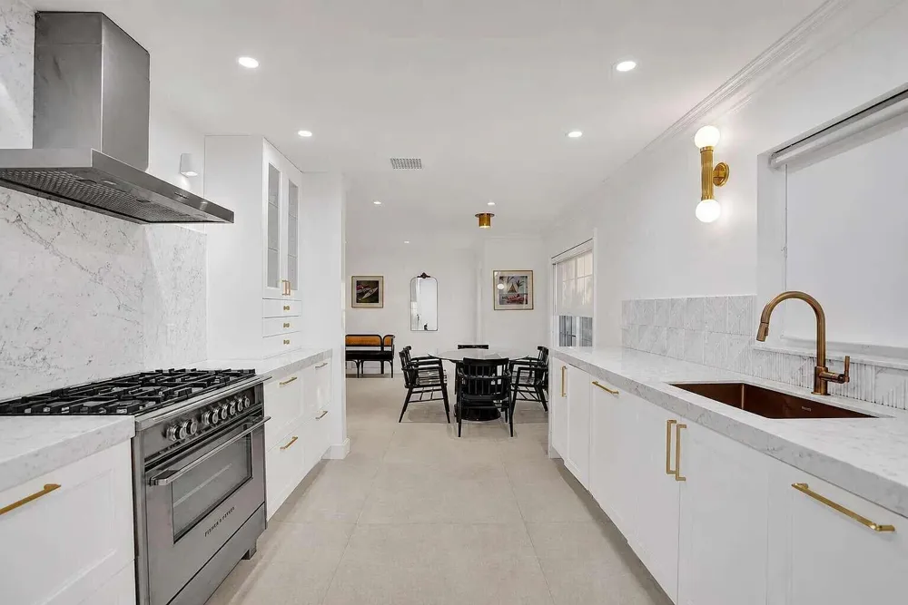 247 SE 3RD AVENUE Delray Beach, FL 33483